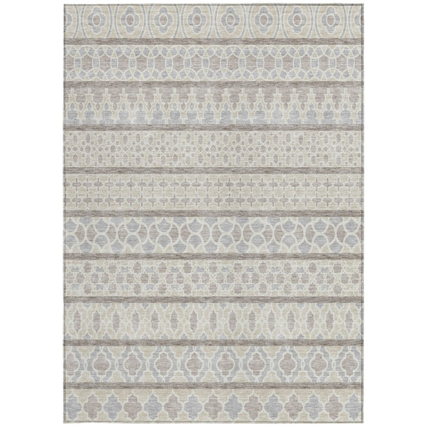 Homeroots 3' Artichoke Green Quatrefoil Washable Area Rug – Elegant Indoor Outdoor Design For Any Space 8' X 10' Polyester 583231