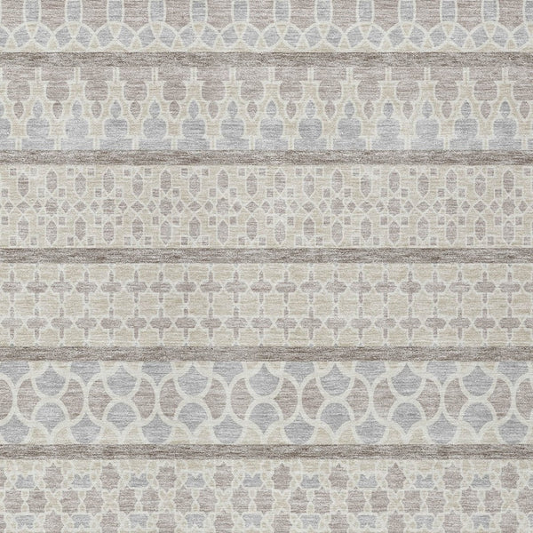 Homeroots 3' Artichoke Green Quatrefoil Washable Area Rug – Elegant Indoor Outdoor Design For Any Space 9' X 12' Polyester 583232