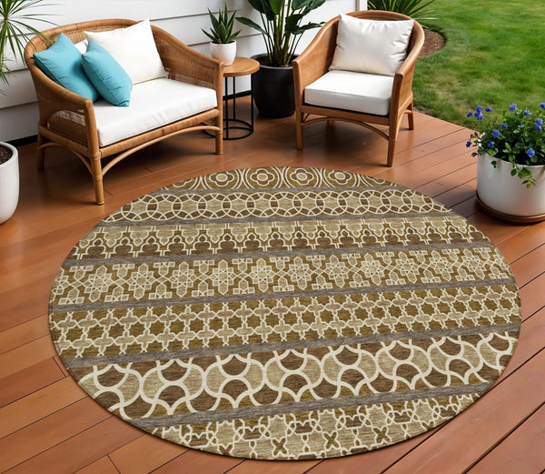 Homeroots 3' Artichoke Green Quatrefoil Washable Area Rug – Elegant Indoor Outdoor Design For Any Space 8' Round Polyester 583236