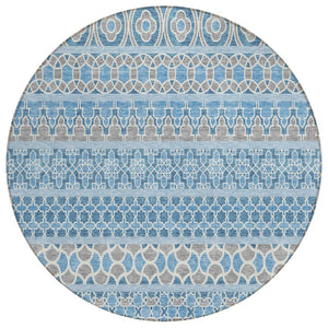 HomeRoots 5' Quatrefoil Washable Area Rug in Sky Blue & Denim Blue for Indoor/Outdoor Use, Durable & Stylish 8' Round 583242