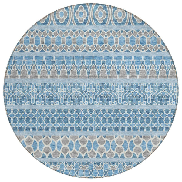 HomeRoots 5' Quatrefoil Washable Area Rug in Sky Blue & Denim Blue for Indoor/Outdoor Use, Durable & Stylish 8' Round 583242