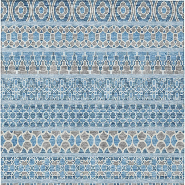 Homeroots 3' Artichoke Green Quatrefoil Washable Area Rug – Elegant Indoor Outdoor Design For Any Space 10' X 14' Polyester 583245