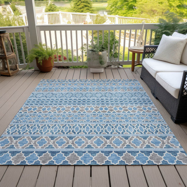 Homeroots 3' Artichoke Green Quatrefoil Washable Area Rug – Elegant Indoor Outdoor Design For Any Space 10' X 14' Polyester 583245
