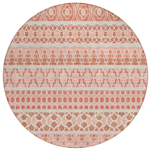 HomeRoots 5' Elegant Salmon Beige & Copper Quatrefoil Indoor-Outdoor Area Rug for High-Traffic Spaces 8' Round 583248