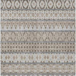 Homeroots 3' Artichoke Green Quatrefoil Washable Area Rug – Elegant Indoor Outdoor Design For Any Space 5' X 8' Polyester 583259