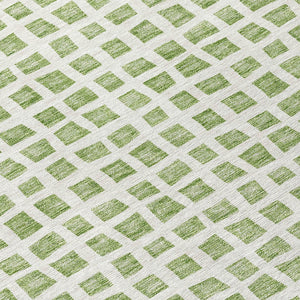 Homeroots 3' Artichoke Green And Ivory Geometric Washable Area Rug For Indoor And Outdoor Spaces, Durable Design 3' X 5' Polyester 583264