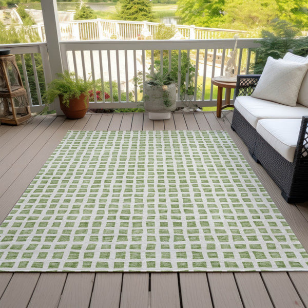 Homeroots 3' Artichoke Green And Ivory Geometric Washable Area Rug For Indoor And Outdoor Spaces, Durable Design 10' X 14' Polyester 583269