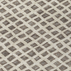 Homeroots 3' Artichoke Green And Ivory Geometric Washable Area Rug For Indoor And Outdoor Spaces, Durable Design 3' X 5' Polyester 583270