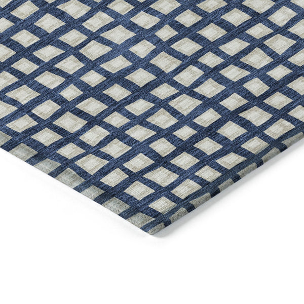 Homeroots 3' Artichoke Green And Ivory Geometric Washable Area Rug For Indoor And Outdoor Spaces, Durable Design 3' X 5' Polyester 583276