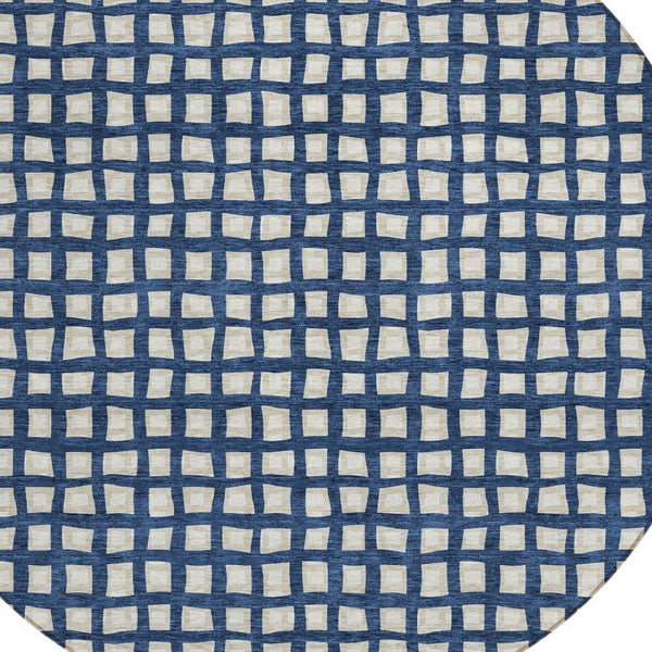 Homeroots 3' Artichoke Green And Ivory Geometric Washable Area Rug For Indoor And Outdoor Spaces, Durable Design 8' Round Polyester 583278