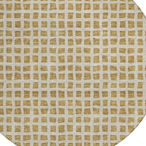 Homeroots 3' Artichoke Green And Ivory Geometric Washable Area Rug For Indoor And Outdoor Spaces, Durable Design 8' Round Polyester 583284