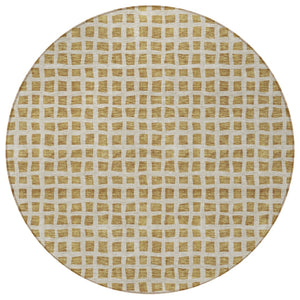 Homeroots 3' Artichoke Green And Ivory Geometric Washable Area Rug For Indoor And Outdoor Spaces, Durable Design 8' Round Polyester 583284