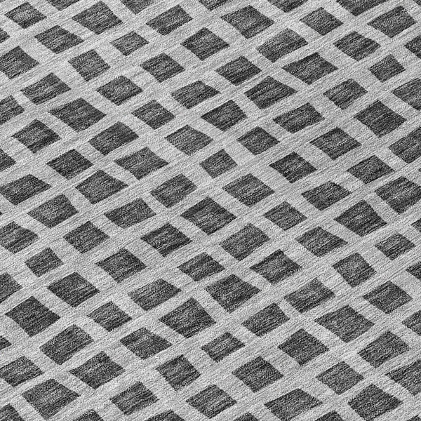 Homeroots 3' Artichoke Green And Ivory Geometric Washable Area Rug For Indoor And Outdoor Spaces, Durable Design 9' X 12' Polyester 583292