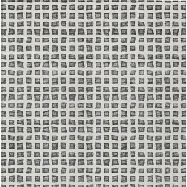 Homeroots 3' Artichoke Green And Ivory Geometric Washable Area Rug For Indoor And Outdoor Spaces, Durable Design 3' X 5' Polyester 583294