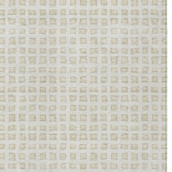 Homeroots 3' Artichoke Green And Ivory Geometric Washable Area Rug For Indoor And Outdoor Spaces, Durable Design 8' X 10' Polyester 583303