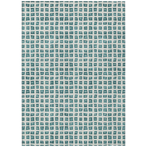 Homeroots 3' Artichoke Green And Ivory Geometric Washable Area Rug For Indoor And Outdoor Spaces, Durable Design 9' X 12' Polyester 583322