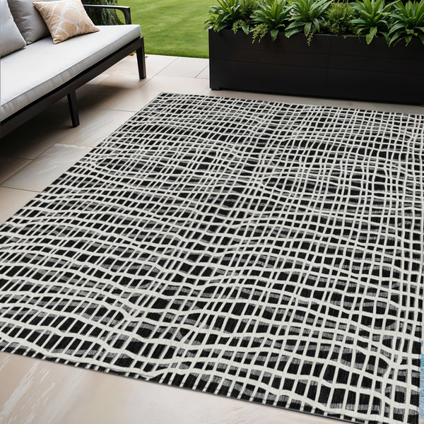 Homeroots 3' Stylish Black Gray And Ivory Striped Washable Rug For Indoor And Outdoor Spaces, Durable Design 5' X 8' Polyester 583403
