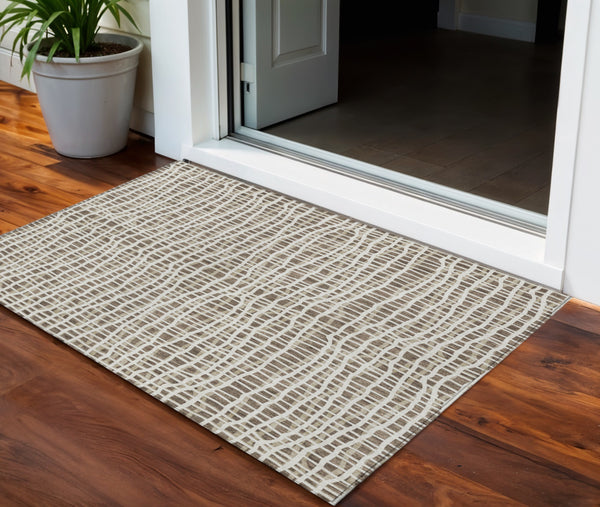 Homeroots 3' Stylish Black Gray And Ivory Striped Washable Rug For Indoor And Outdoor Spaces, Durable Design 3' X 5' Polyester 583414