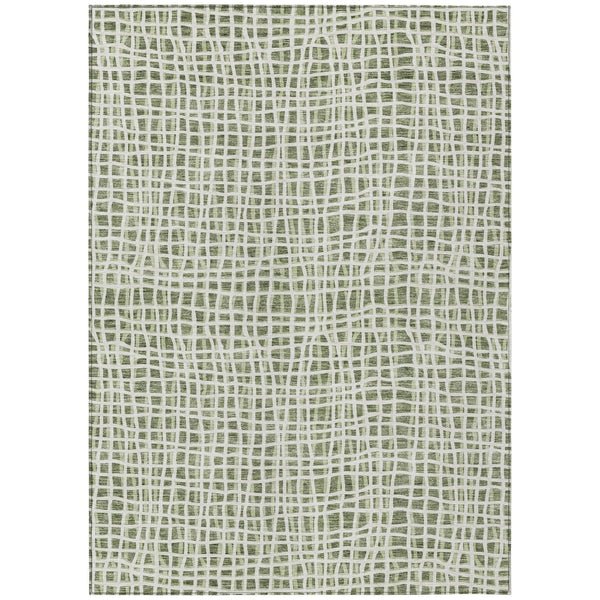 Homeroots 3' Stylish Black Gray And Ivory Striped Washable Rug For Indoor And Outdoor Spaces, Durable Design 5' X 8' Polyester 583421