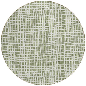 Homeroots 3' Stylish Black Gray And Ivory Striped Washable Rug For Indoor And Outdoor Spaces, Durable Design 8' Round Polyester 583422