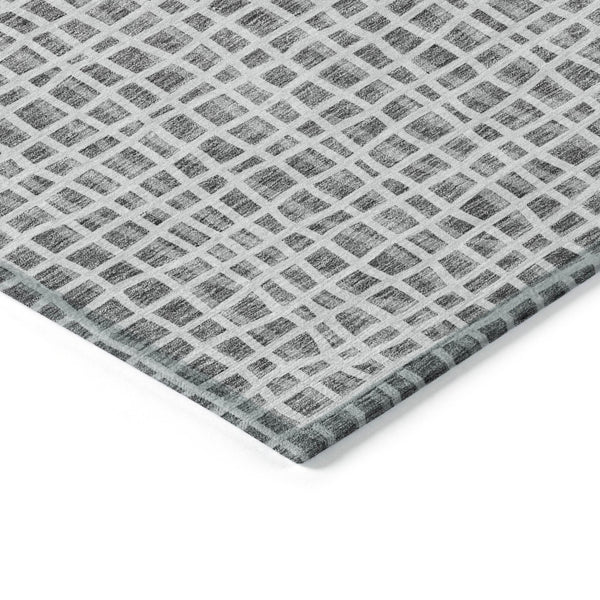 Homeroots 3' Stylish Black Gray And Ivory Striped Washable Rug For Indoor And Outdoor Spaces, Durable Design 3' X 5' Polyester 583426