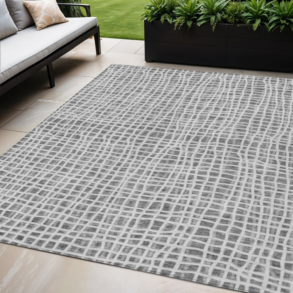 HomeRoots 5' Charcoal and Silver Striped Area Rug – Durable, Stylish Design for Indoor and Outdoor Spaces 5' X 8' 583427