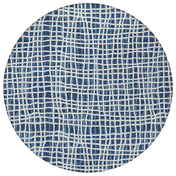 Homeroots 3' Stylish Black Gray And Ivory Striped Washable Rug For Indoor And Outdoor Spaces, Durable Design 8' Round Polyester 583446