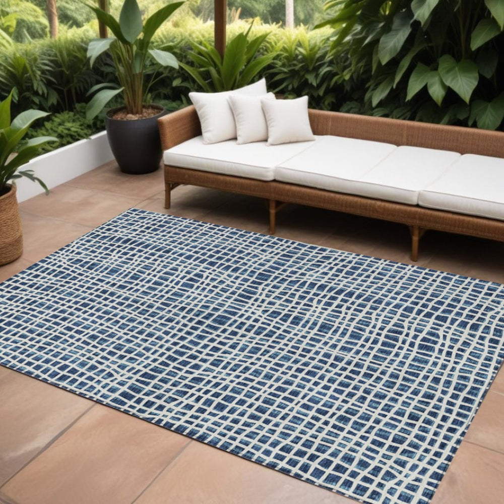 HomeRoots 9' Navy Blue and Ivory Striped Washable Area Rug – Versatile Indoor Outdoor Décor for Any Space 9' X 12' 583448