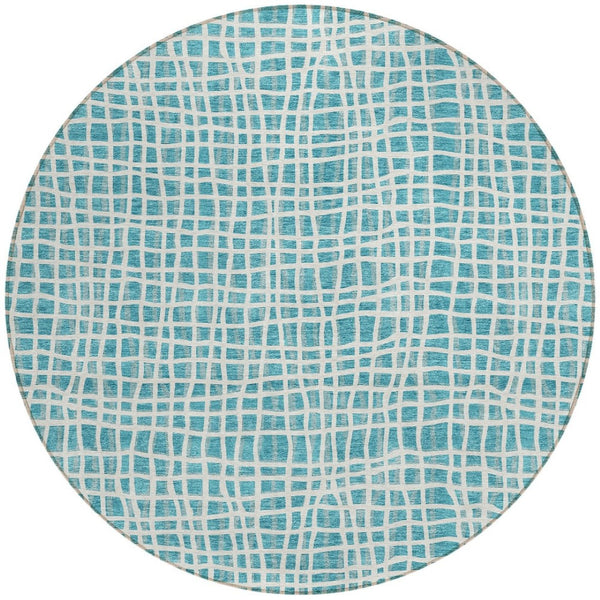 Homeroots 3' Stylish Black Gray And Ivory Striped Washable Rug For Indoor And Outdoor Spaces, Durable Design 8' Round Polyester 583464