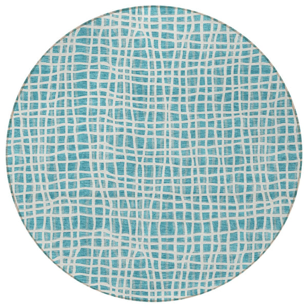 Homeroots 3' Stylish Black Gray And Ivory Striped Washable Rug For Indoor And Outdoor Spaces, Durable Design 8' Round Polyester 583464