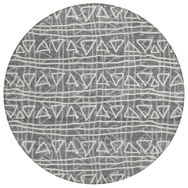HomeRoots 5' Charcoal Gray and Ivory Geometric Rug - Stylish, Washable Indoor/Outdoor Flooring for Any Space 8' Round 583482