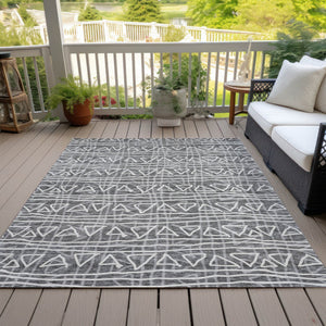 Homeroots 3' Black Gray Ivory Geometric Washable Area Rug For Indoor Outdoor Spaces - Durable & Stylish! 8' X 10' Polyester 583483