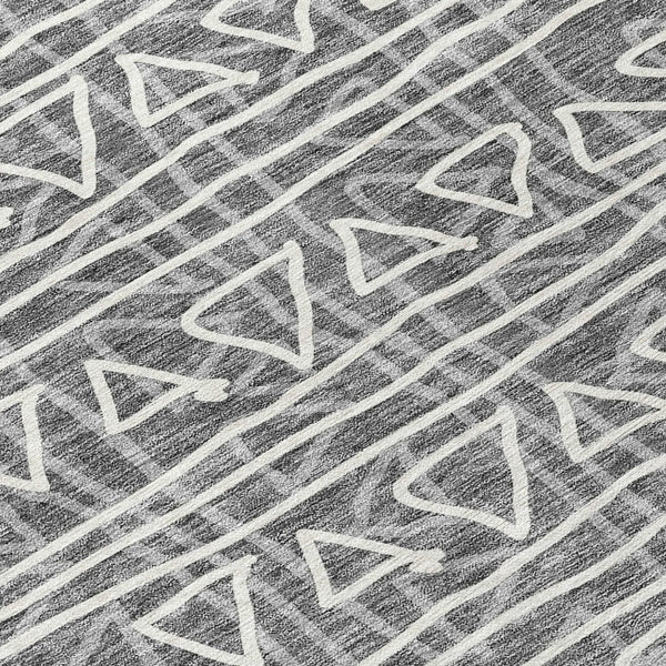 Homeroots 3' Black Gray Ivory Geometric Washable Area Rug For Indoor Outdoor Spaces - Durable & Stylish! 8' X 10' Polyester 583483