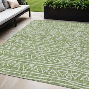 Homeroots 3' Black Gray Ivory Geometric Washable Area Rug For Indoor Outdoor Spaces - Durable & Stylish! 5' X 8' Polyester 583493