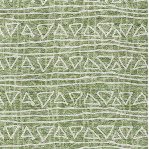 Homeroots 3' Black Gray Ivory Geometric Washable Area Rug For Indoor Outdoor Spaces - Durable & Stylish! 8' X 10' Polyester 583495