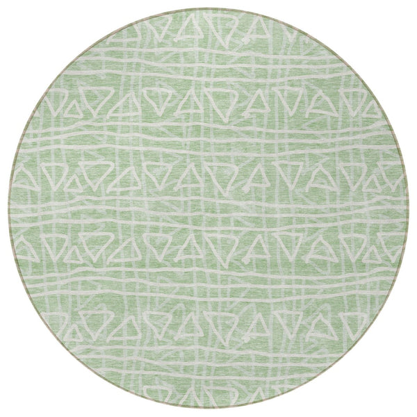 Homeroots 3' Black Gray Ivory Geometric Washable Area Rug For Indoor Outdoor Spaces - Durable & Stylish! 8' Round Polyester 583512