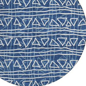 Homeroots 3' Black Gray Ivory Geometric Washable Area Rug For Indoor Outdoor Spaces - Durable & Stylish! 8' Round Polyester 583518