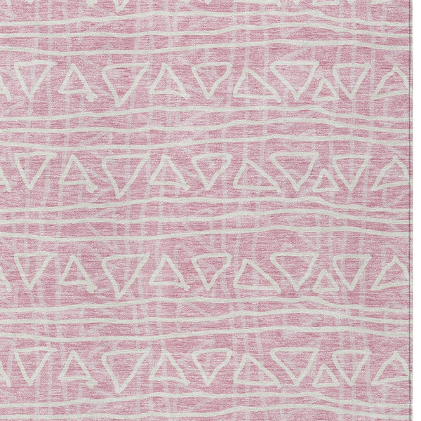 Homeroots 3' Black Gray Ivory Geometric Washable Area Rug For Indoor Outdoor Spaces - Durable & Stylish! 9' X 12' Polyester 583526