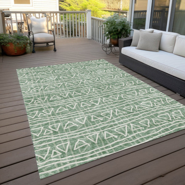 Homeroots 3' Black Gray Ivory Geometric Washable Area Rug For Indoor Outdoor Spaces - Durable & Stylish! 9' X 12' Polyester 583532