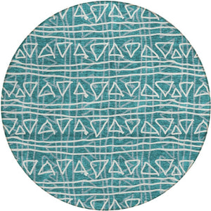 Homeroots 3' Black Gray Ivory Geometric Washable Area Rug For Indoor Outdoor Spaces - Durable & Stylish! 8' Round Polyester 583536