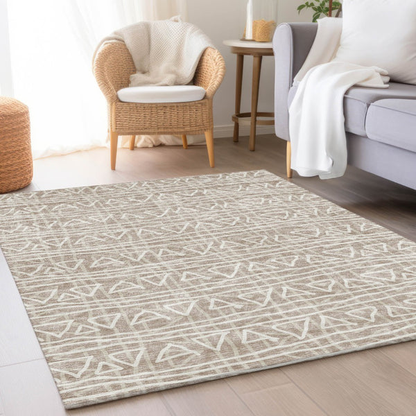 Homeroots 3' Black Gray Ivory Geometric Washable Area Rug For Indoor Outdoor Spaces - Durable & Stylish! 3' X 5' Polyester 583540