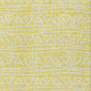 Homeroots 3' Black Gray Ivory Geometric Washable Area Rug For Indoor Outdoor Spaces - Durable & Stylish! 8' X 10' Polyester 583555