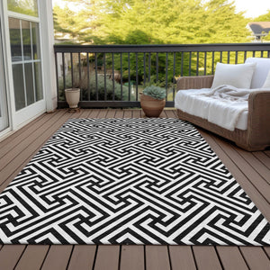 Homeroots 3' Black And Ivory Geometric Washable Area Rug For Indoor And Outdoor Spaces, Durable & Stylish 8' X 10' Polyester 583561