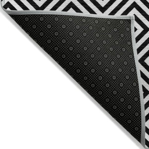 Homeroots 3' Black And Ivory Geometric Washable Area Rug For Indoor And Outdoor Spaces, Durable & Stylish 8' X 10' Polyester 583561