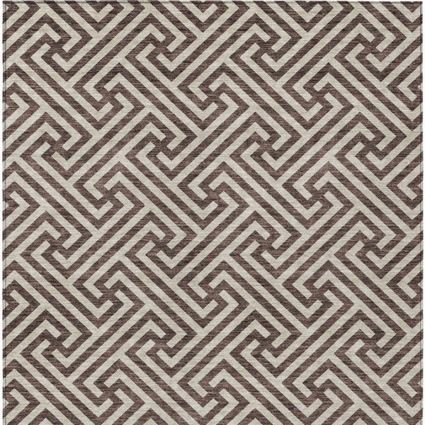 Homeroots 3' Black And Ivory Geometric Washable Area Rug For Indoor And Outdoor Spaces, Durable & Stylish 5' X 8' Polyester 583565