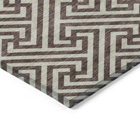 Homeroots 3' Black And Ivory Geometric Washable Area Rug For Indoor And Outdoor Spaces, Durable & Stylish 9' X 12' Polyester 583568