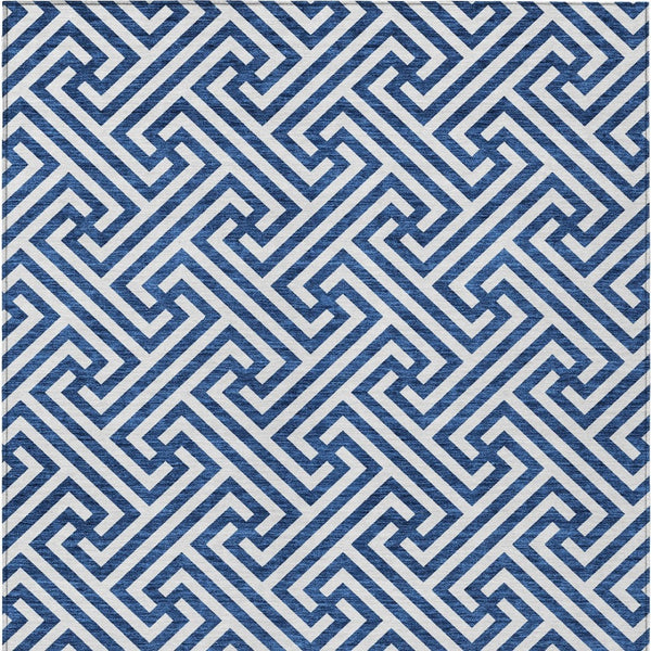 Homeroots 3' Black And Ivory Geometric Washable Area Rug For Indoor And Outdoor Spaces, Durable & Stylish 5' X 8' Polyester 583571