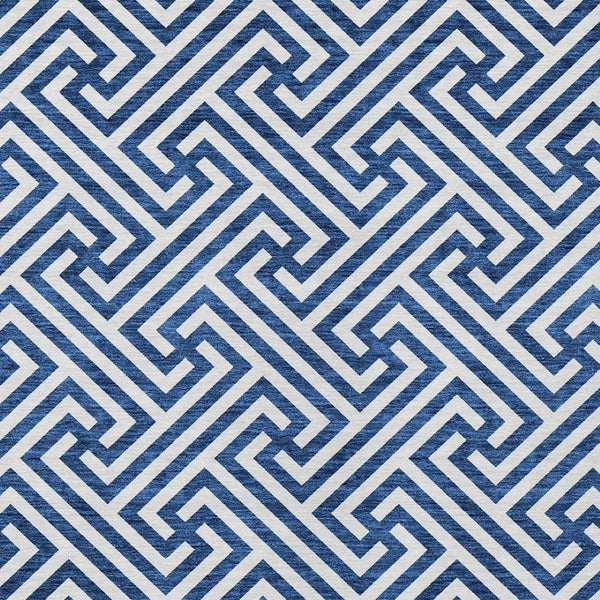 Homeroots 3' Black And Ivory Geometric Washable Area Rug For Indoor And Outdoor Spaces, Durable & Stylish 5' X 8' Polyester 583571