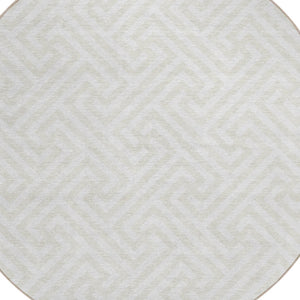 Homeroots 3' Black And Ivory Geometric Washable Area Rug For Indoor And Outdoor Spaces, Durable & Stylish 8' Round Polyester 583590