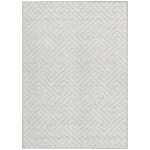 Homeroots 3' Black And Ivory Geometric Washable Area Rug For Indoor And Outdoor Spaces, Durable & Stylish 9' X 12' Polyester 583592